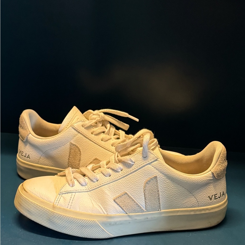 VEJA Campo size 7 EU 38 Bicolor Leather Low-Top Sneakers